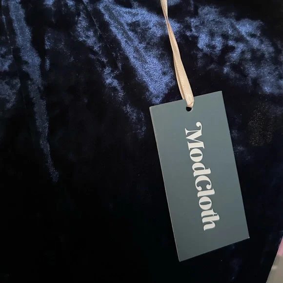 ModCloth PureLuxe Velvet Swing Dress - Picture 8 of 9